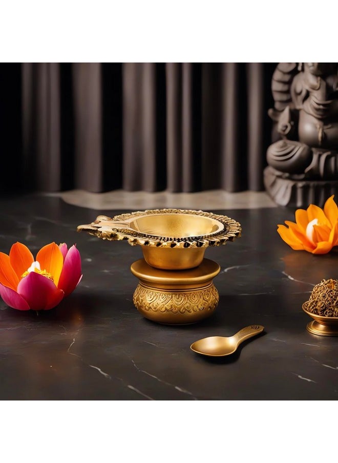 Hashcart Indian Pooja Kuber Diya Brass Diya Puja Oil Lamp [ Pack of 4 Pc ] Diya Lamp for Puja - Kutthu vilakku nilakku Deepam for Diwali Decorations - Diwali Gifts Hashcart®  - Image 4