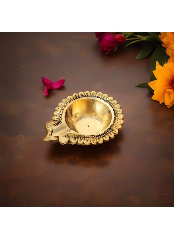 Hashcart Indian Pooja Kuber Diya Brass Diya Puja Oil Lamp [ Pack of 4 Pc ] Diya Lamp for Puja - Kutthu vilakku nilakku Deepam for Diwali Decorations - Diwali Gifts Hashcart®  - Image 2