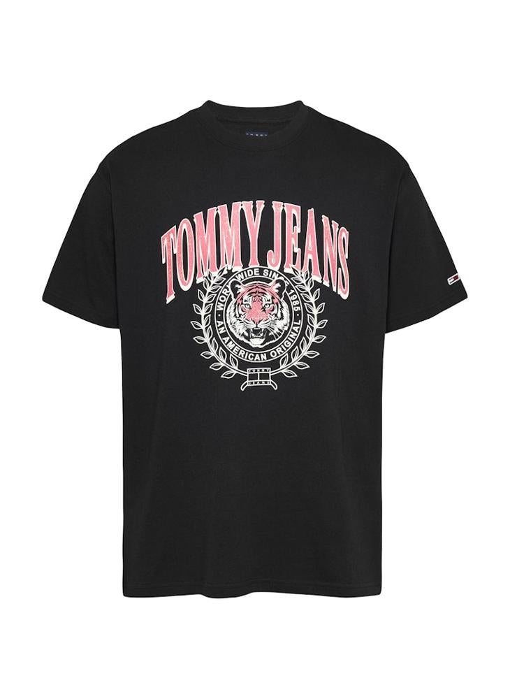 TOMMY JEANS Graphic Logo Crew Neck T-Shirt  - Image 5