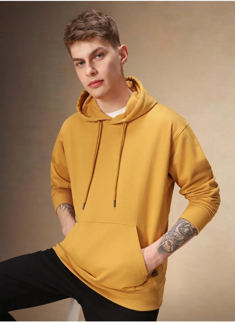 دينيس لينغو Men's Amber Gold Polyester Blend Solid Regular Fit Sweatshirt