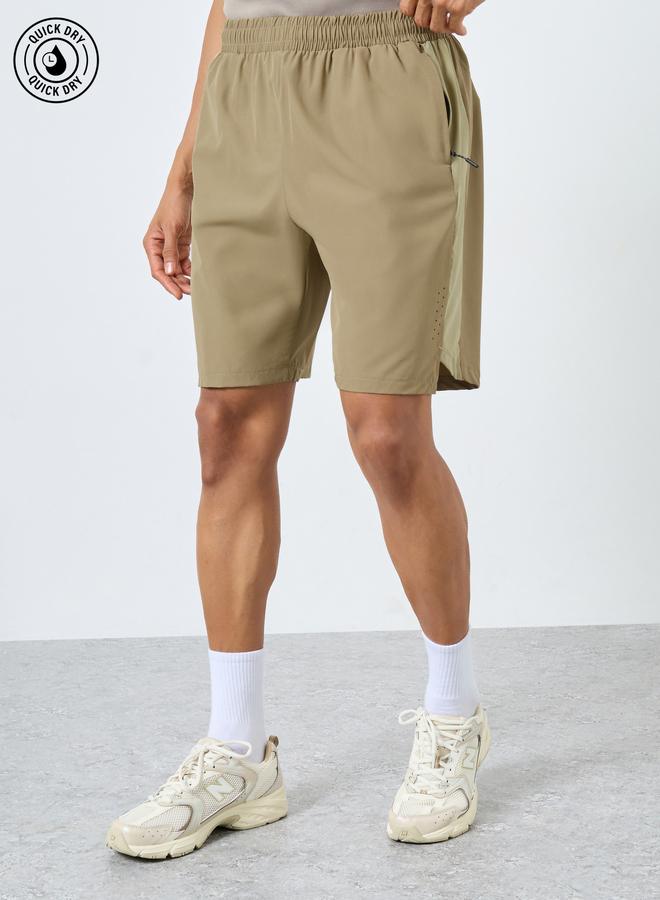 ستايلي اكتيف شورت رياضي للجري بقصة عادية - Image 1