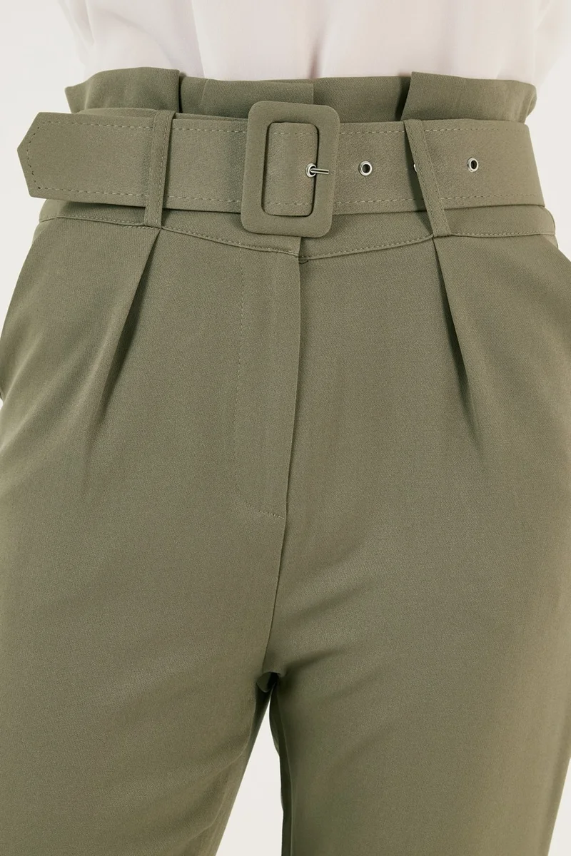 ليلا High Waist Pocket Belted Regular Fit Fabric Trousers Women's Trousers 611PL04