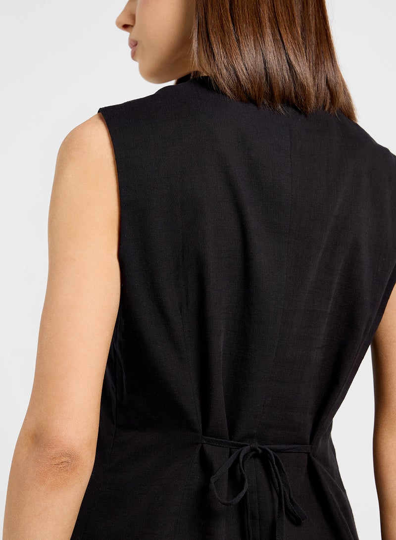 ايلا بلوزة بدون أكمام - Image 4