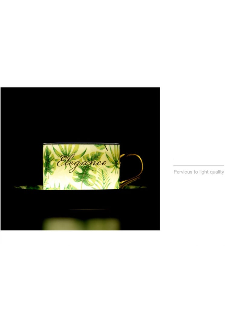 آنا طقم أكواب وأطباق خزفية مبتكرة وبسيطة من الباكسليد الأنيق بحدود ذهبية - 2 كوب و2 طبق - Image 4