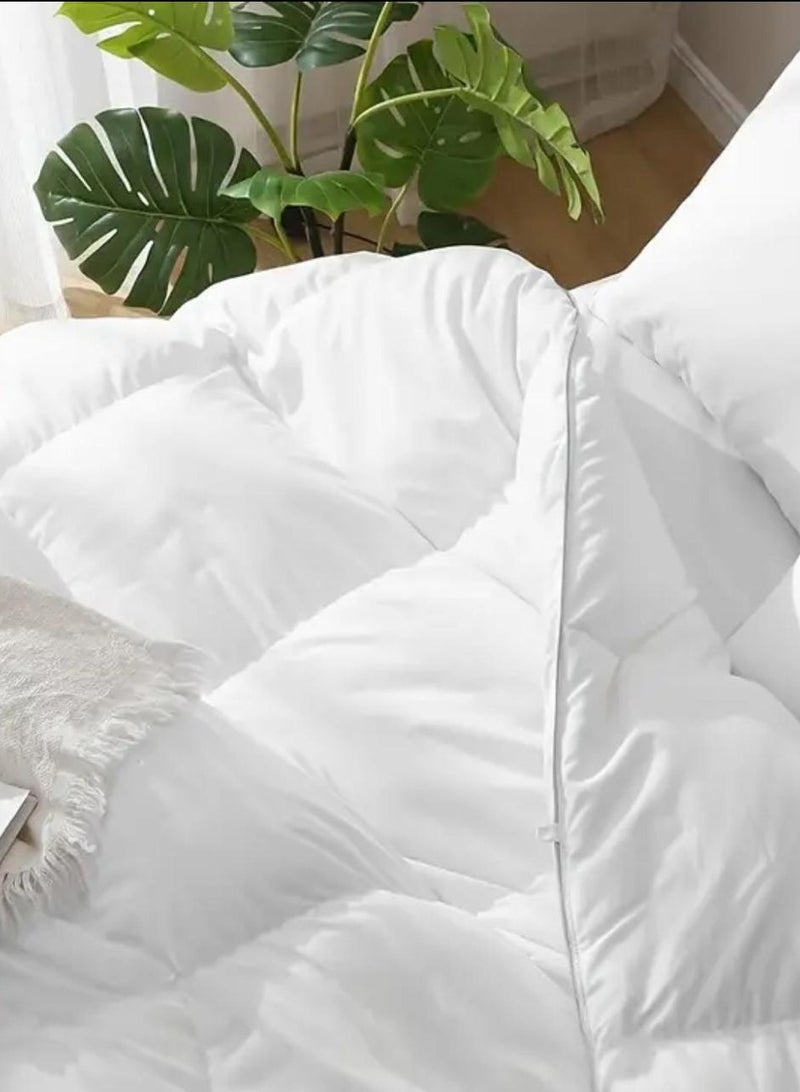 Miabella Home MIABELLA HOME MICROFIBER QUILT - All-Season Ultra-Soft Comfort Breathable Comforter for Deep Sleep, Machine Washable, Multipurpose Space Theme  - Image 3