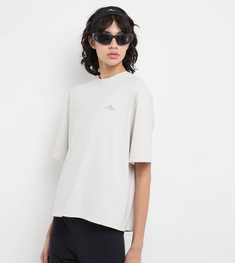 إف5 Women's F5 Active T-Shirt