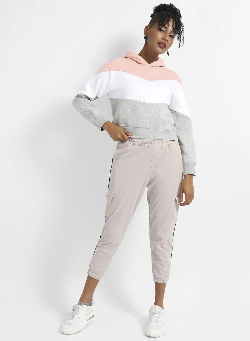 Campus Sutra Women's Multicolour Pullover Hoodie With Contrast Panels