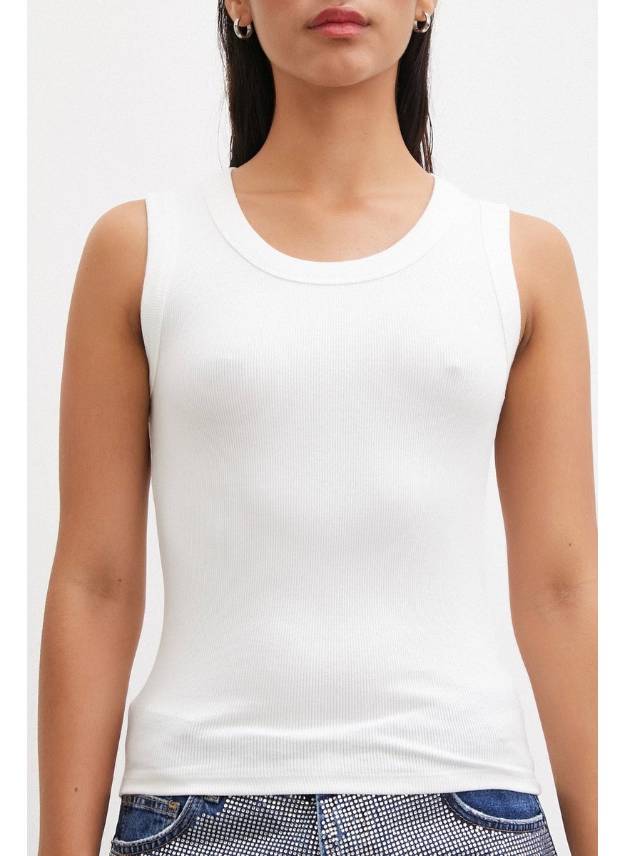 Never More Wide Bib Undershirt White  - Image 2
