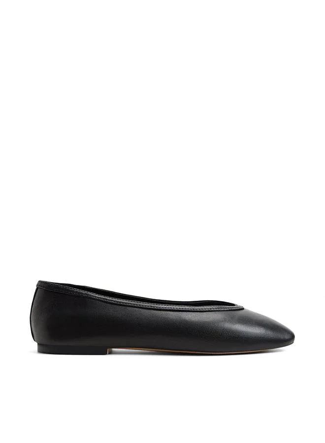 Ayrah Ladies Black Ballerina