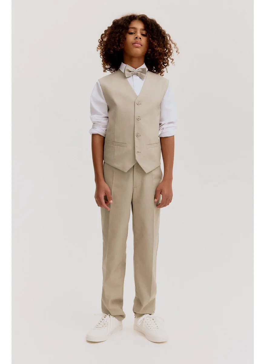 H&M 3-Piece Dressy Set With A Bow Tie