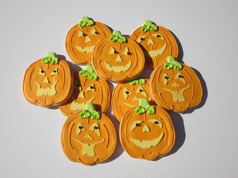 Designer Stencils Pumpkin Halloween Faces Cake Stencils, Beige/semi-transparent - Image 3