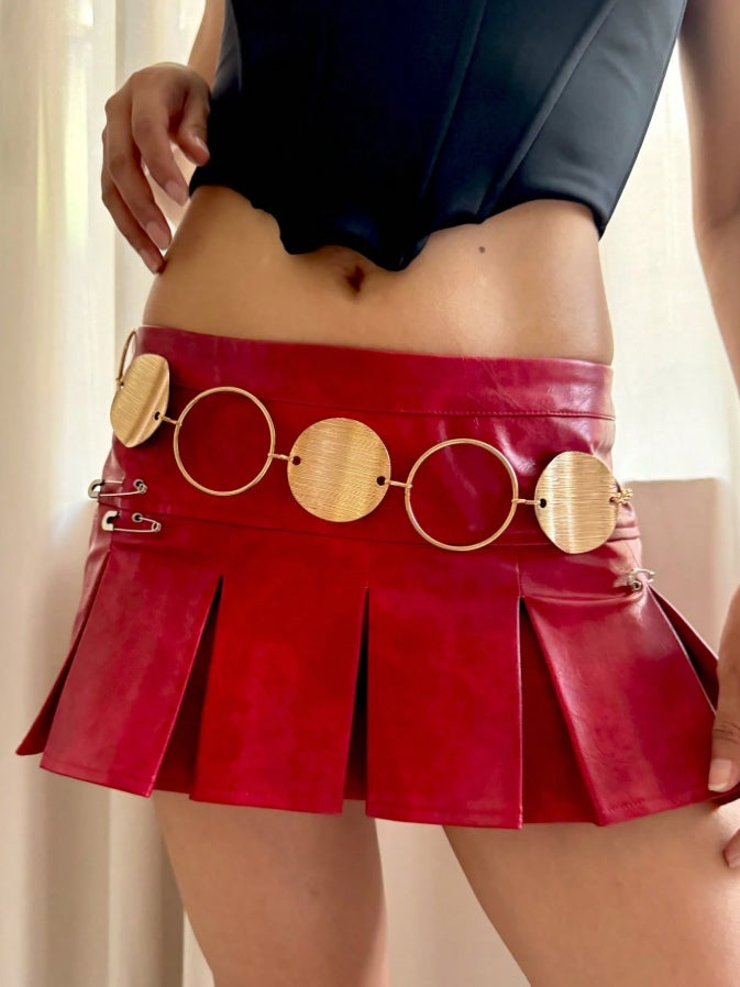 Golden Metal Waist Chain Belt For Women - Image 2