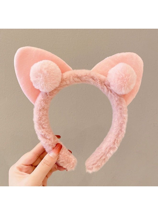 Cute plush cat ear headband for women, perfect for wearing outdoors (pink)