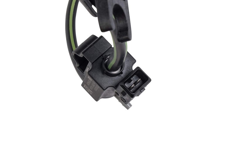 GM Genuine Parts 25200449 Intake Manifold - Image 5