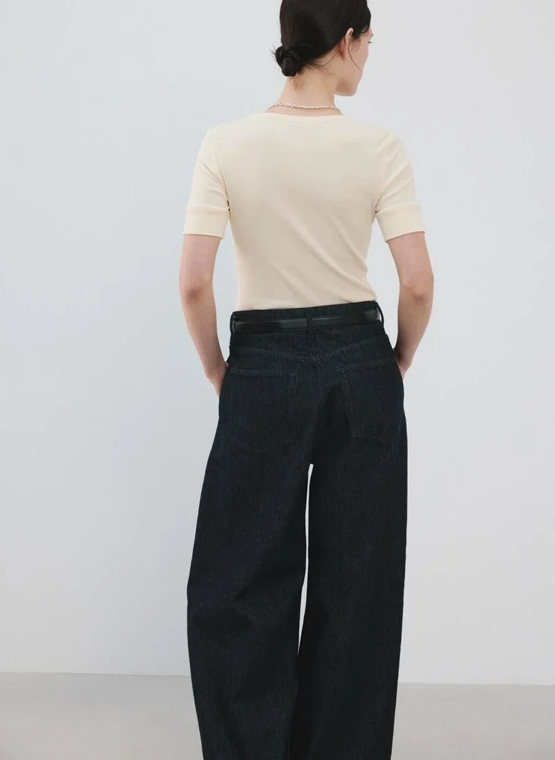 مانجو Short-sleeved fitted t-shirt