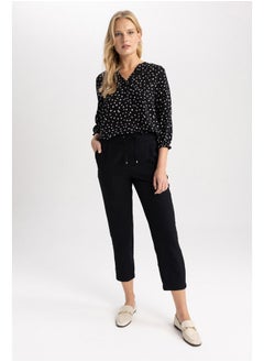Woman Jogger Fit Woven Trousers