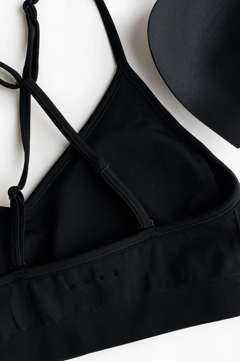 H&M  Medium Support Seamless sports bra with DryMove™ for Women | Best Price UAE