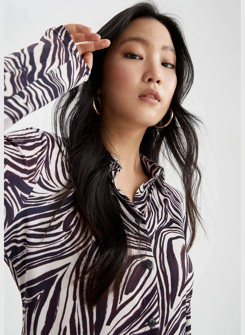 ديفاكتو Regular Fit Long Sleeve Zebra Print T-Shirt