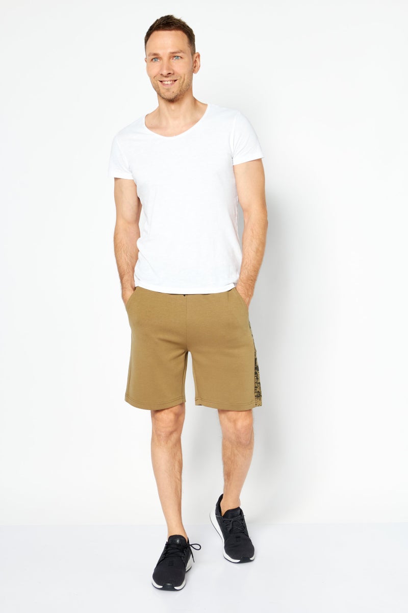 TapouT شورتات تدريب رياضية للرجال بتصميم جريء، زيتوني جديد - Image 2