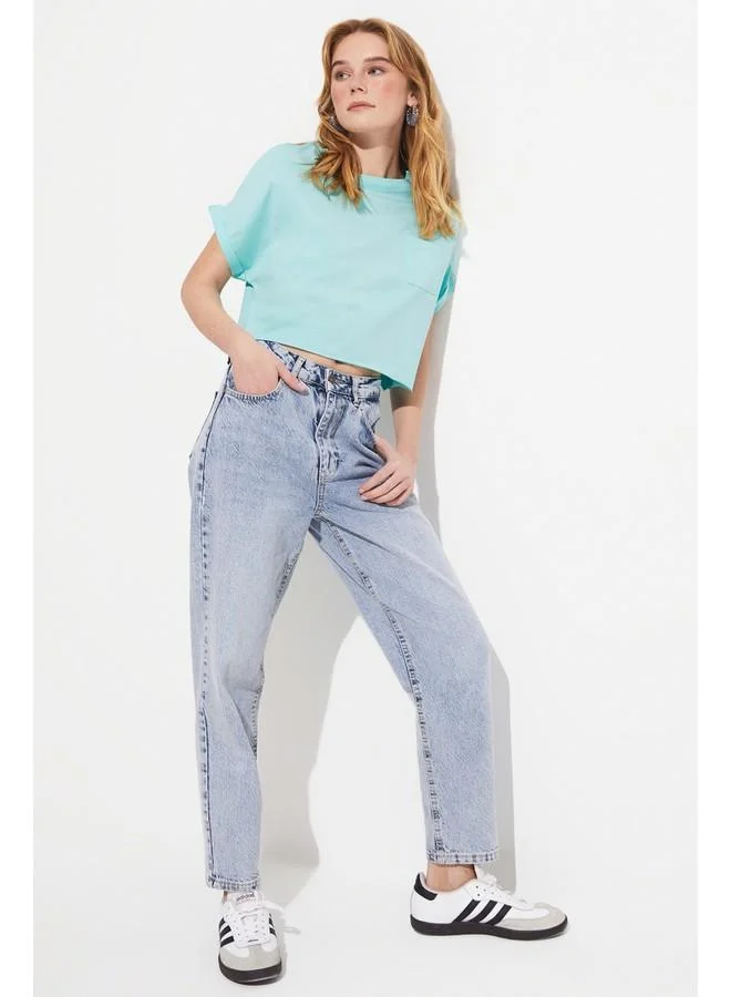 JUNE June Women's Crop Pocket Detailed Knit T-Shirt