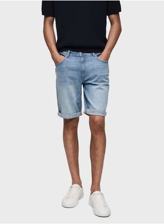 Essential Denim Shorts - pzsku/ZEC54A6E55A7DFE4E1092Z/45/_/1726819405/e1b715f4-874d-4270-86eb-89c10d7e45d3