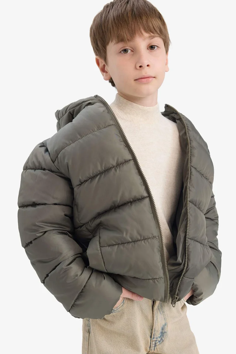 ديفاكتو Boy Hooded Water Repellent Zip-Up Puffer Jacket