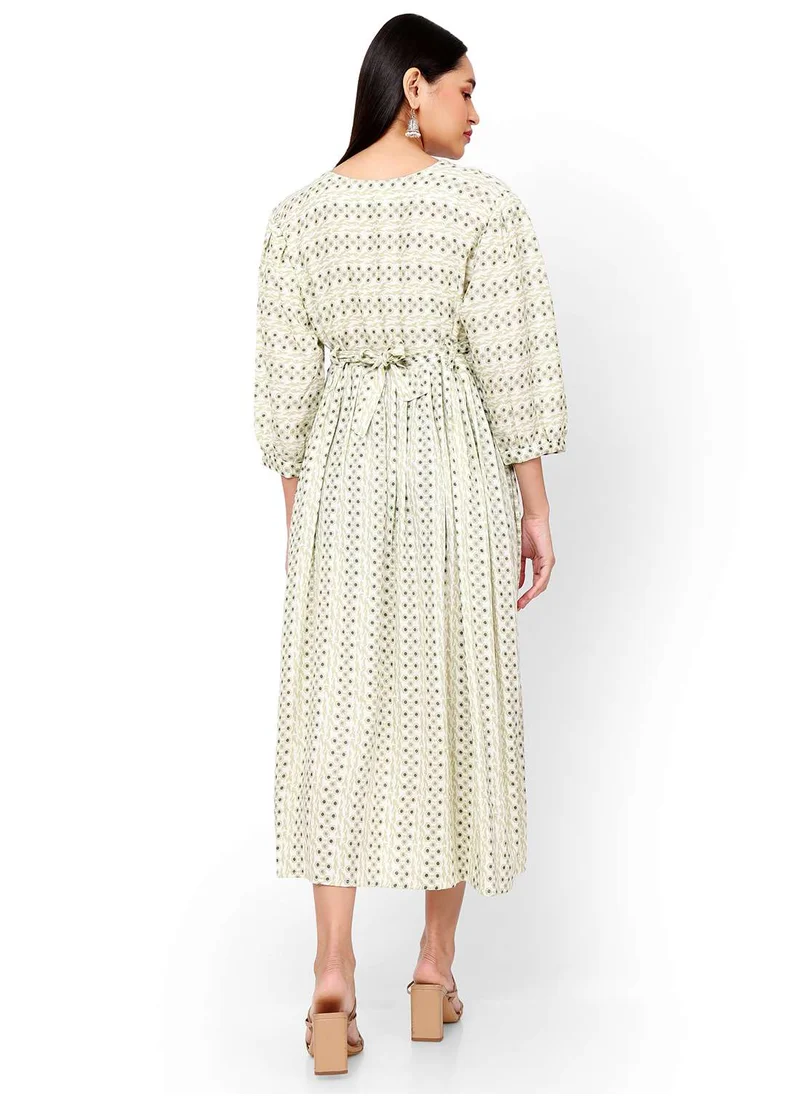 HANA & SARA SMALL PRINTED SOFT VISCOSE LIGHT GREEN DRESS WITH A SEPARATE BELT TIE AND ARABIC KAFTAN JALABIYA DESIGN