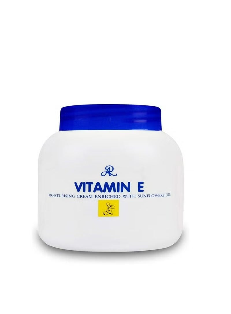 إيه آر كريم مرطب بفيتامين E من AR، مدعم بزيت دوار الشمس، 200 غرام