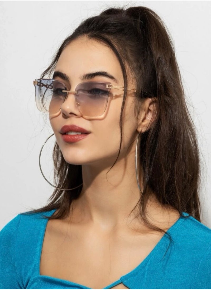 جوليري بالاس - نظارة شمسية نسائية أنيقة وعصرية بعدسات لون متعدد - Image 1