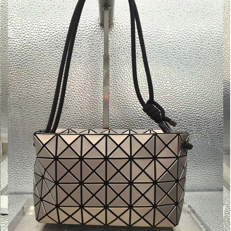 Japanese Original Stitching Tofu Bag Geometric Diamond Bag Mobile Phone Key Cosmetic Bag Shoulder Hand Crossbody Women'S Bag - Image 1