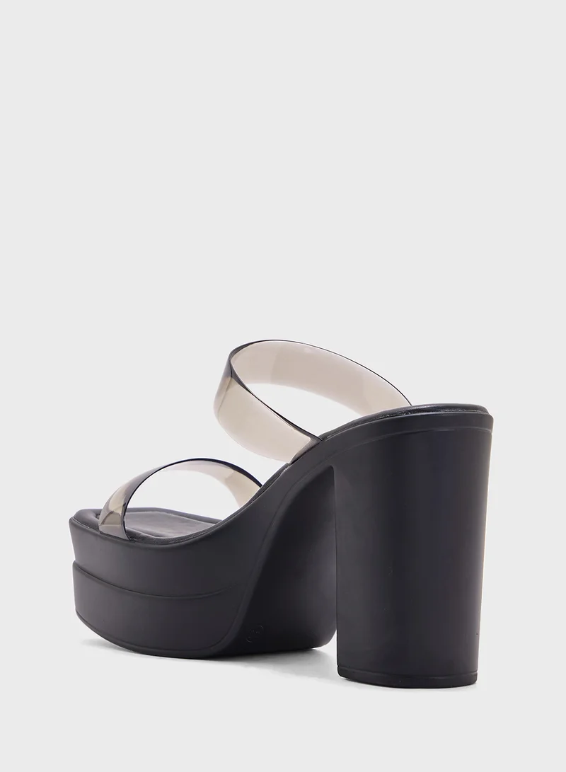 THE BROWN Platform Clear Strap Sandal