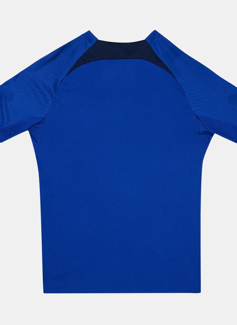 Nike Kids’ Chelsea F.C. Strike Dri-FIT Football T-Shirt (Older Kids)