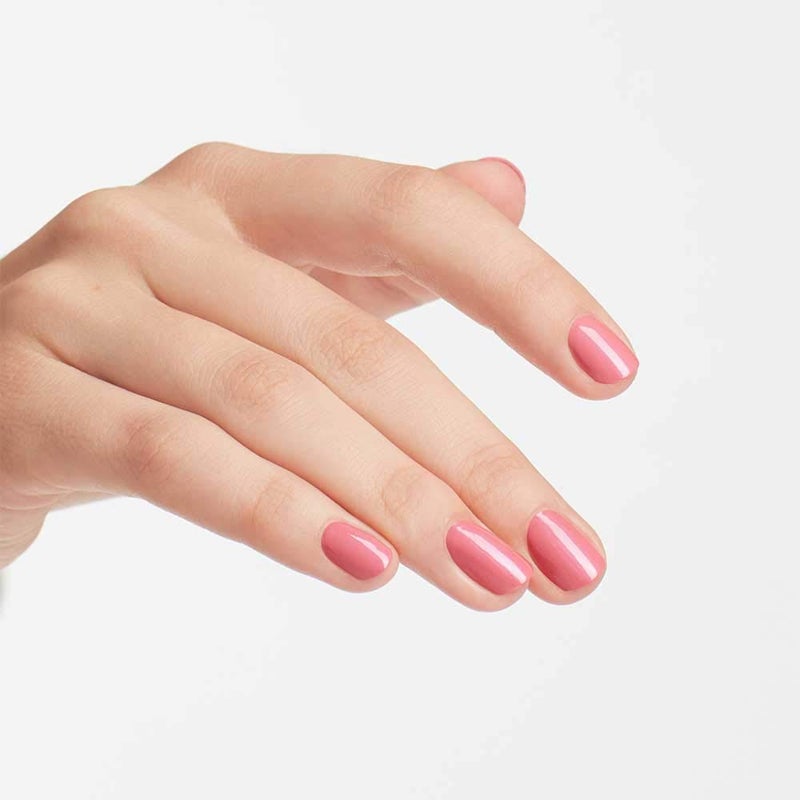 OPI Nail Lacquer Hawaiian Orchid | Sheer Soft Pink Pearl Chip Resistant Nail Polish | Vegan, Fast Drying, Streak Free - Image 4