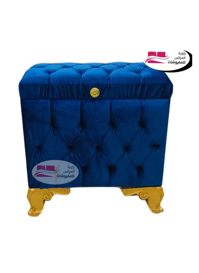 Generic Carpet box for storing carpets and prayer sheets. Available in different sizes. Medium size. 