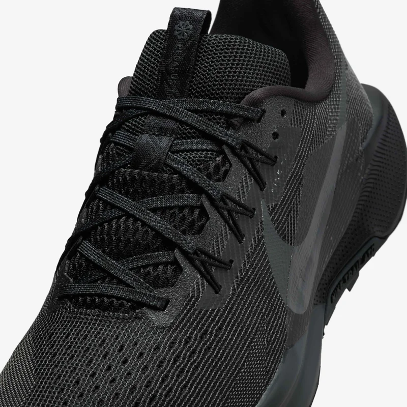 Nike Men's Pegasus 5 Trail-Running Shoes