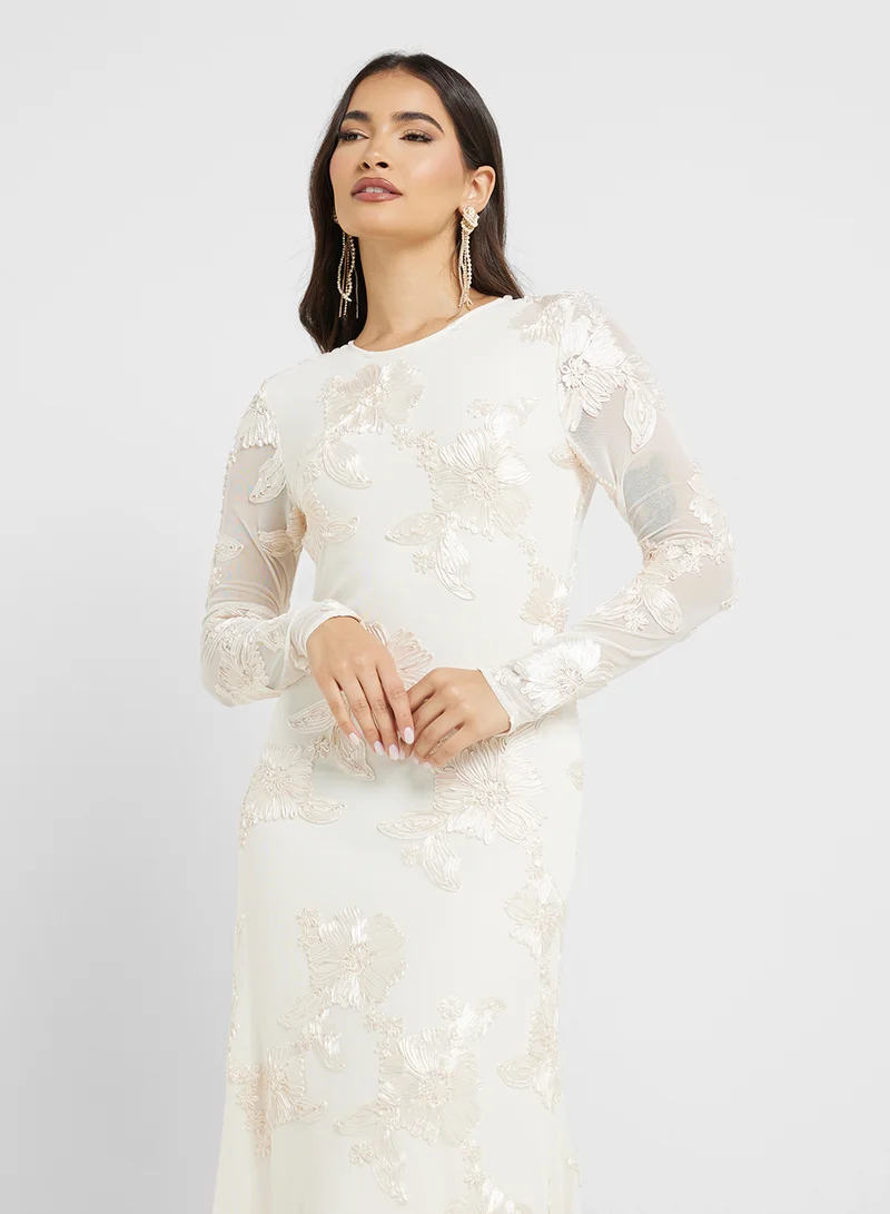 YAS Embellished Crew Neck Knitted Dress