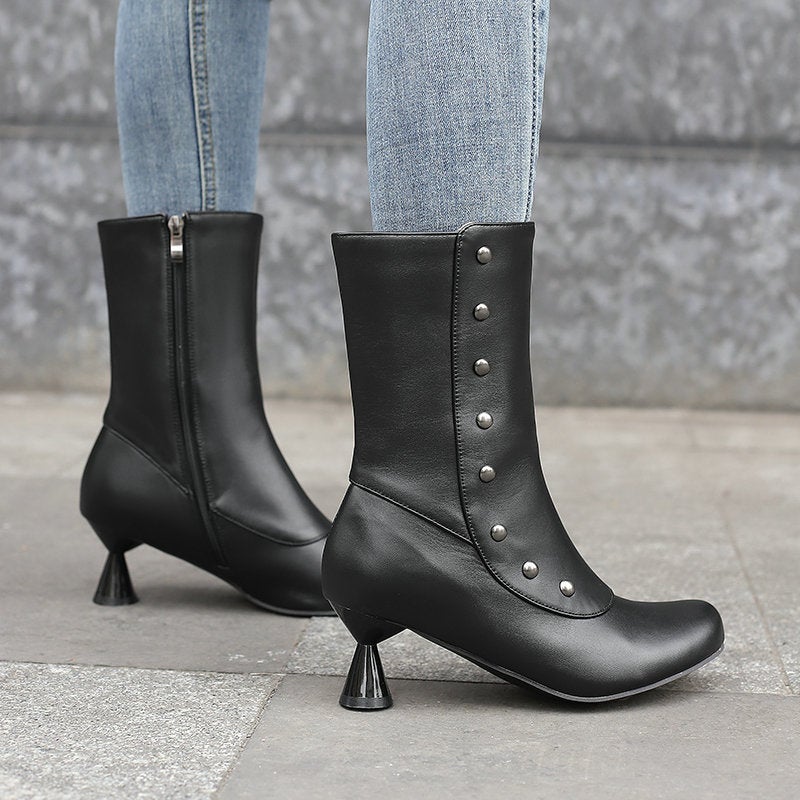 2023 Style Rivets Color Matching Fashion Boots Round Head Side Zipper Wine Cup With Short Boots - Image 5