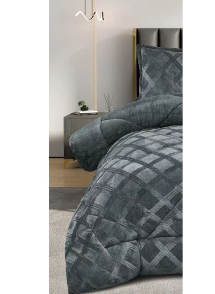 مينجلي مفرش سرير نفرين مخمل شتوي فخم بتصميم انيق وخامة تمنحك الدفئ والراحة 6 قطع، مقاس اللحاف 240x220 سم - Image 2