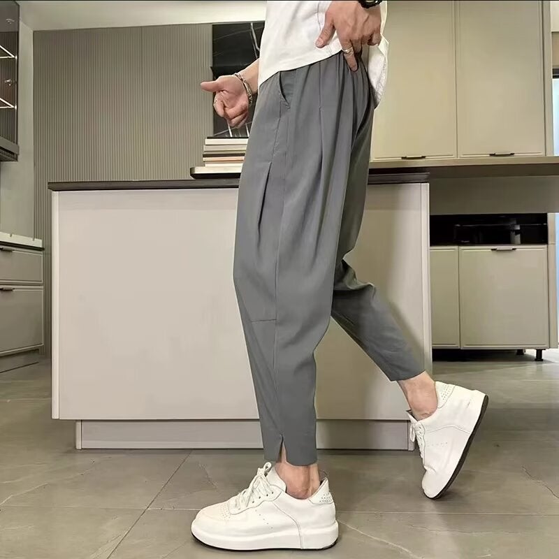 Unisex Classic Denim Jeans Loose Fit Daily Outdoor Wear - Image 4