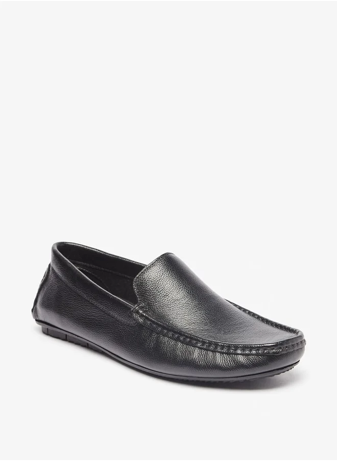 دوتشيني Men's Solid Slip-On Moccasins