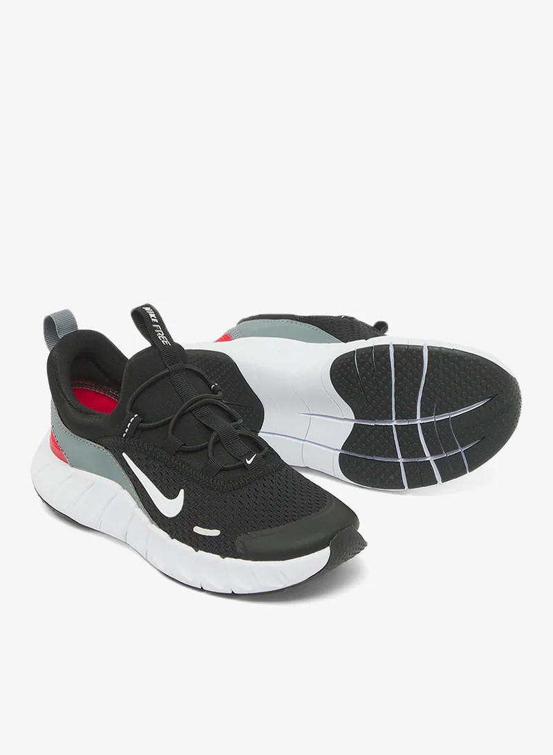 Nike BLACK/WHITE-COOL GREY-UNIV RED Kids Free Ride Ps  | Best Price UAE