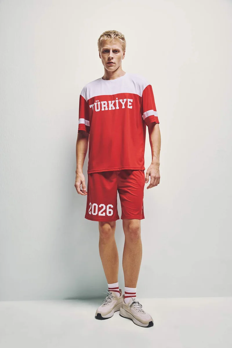 Standard Fit Shorts