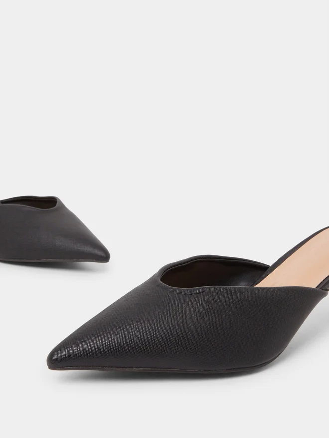 Styli black Styli Black Pointed Toe Mules for Women | Best Price UAE