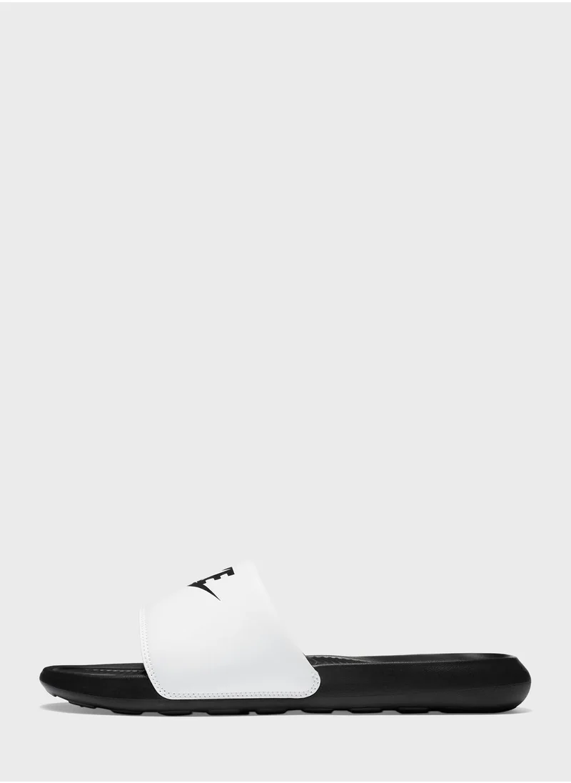 Nike Victori Slides