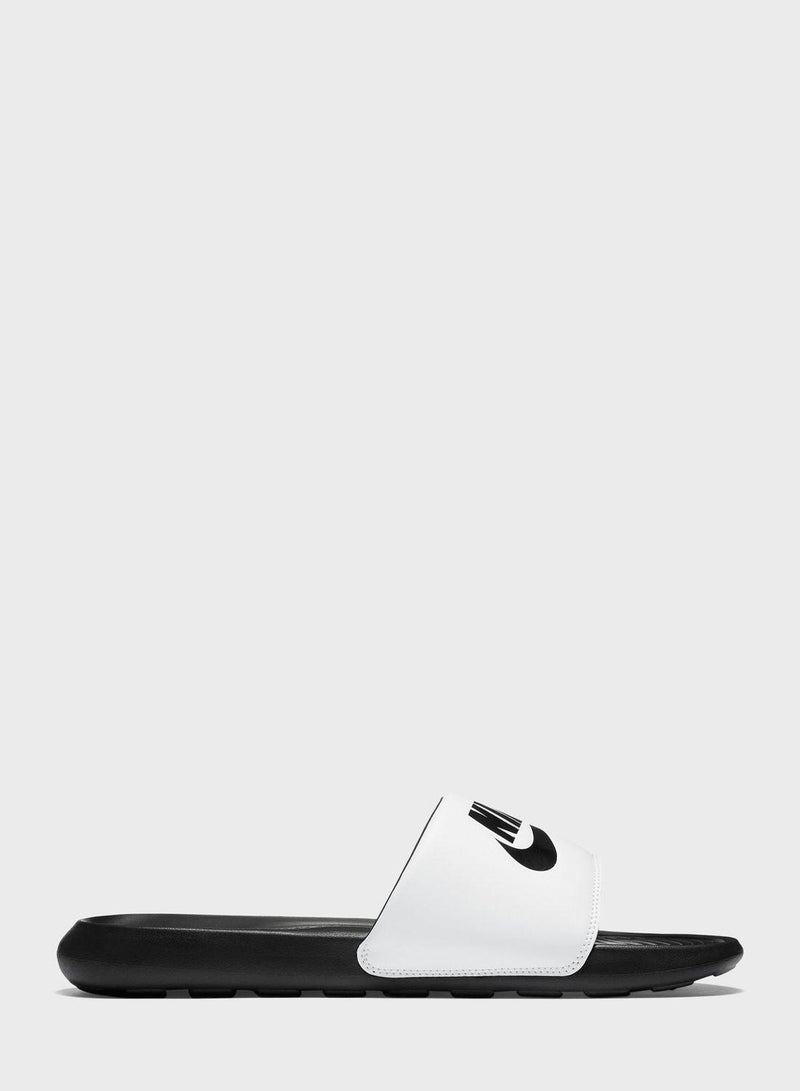 Nike Victori One - Image 3