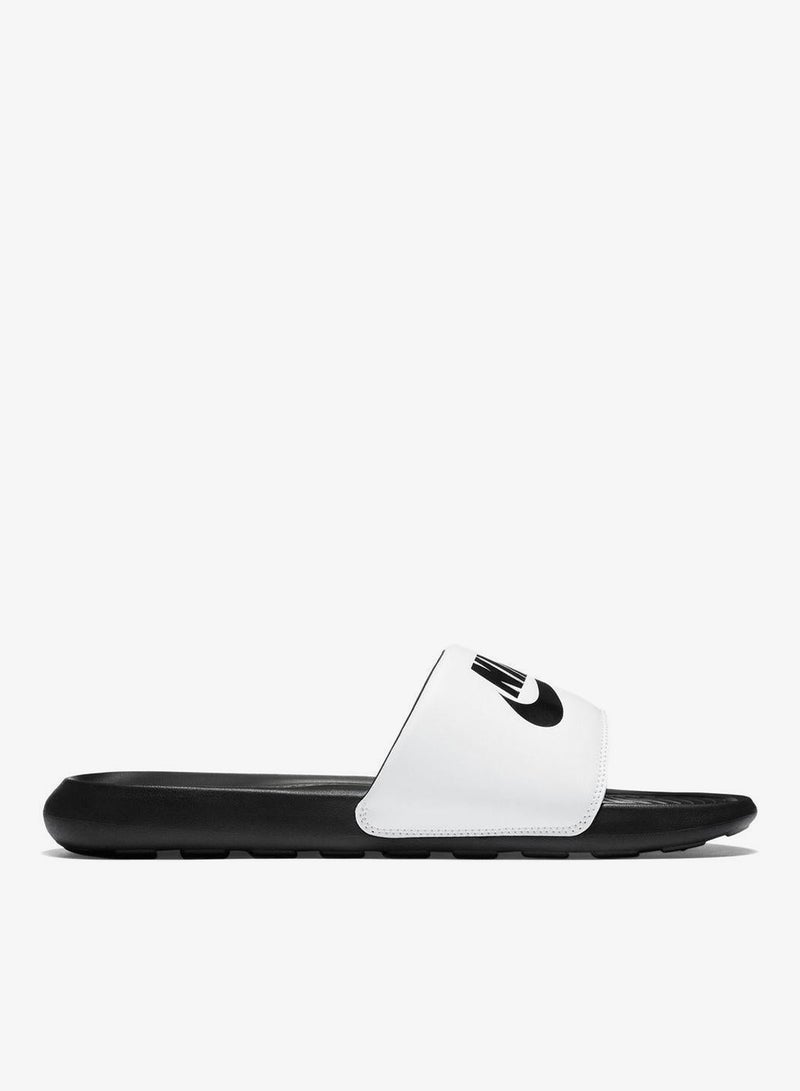 نايكي صندل مزين بشعار الماركة - Image 3