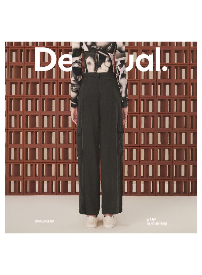 DESIGUAL بنطلون نسائي كاجوال فضفاض من القماش المغسول بقصة مستقيمة وساق واسعة - Image 5