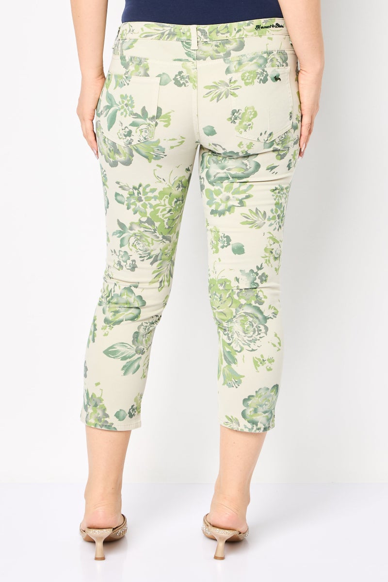 Harmont & Blaine Women Slim Fit Mid Waist Floral Capri Pant, Multicolor - Image 4