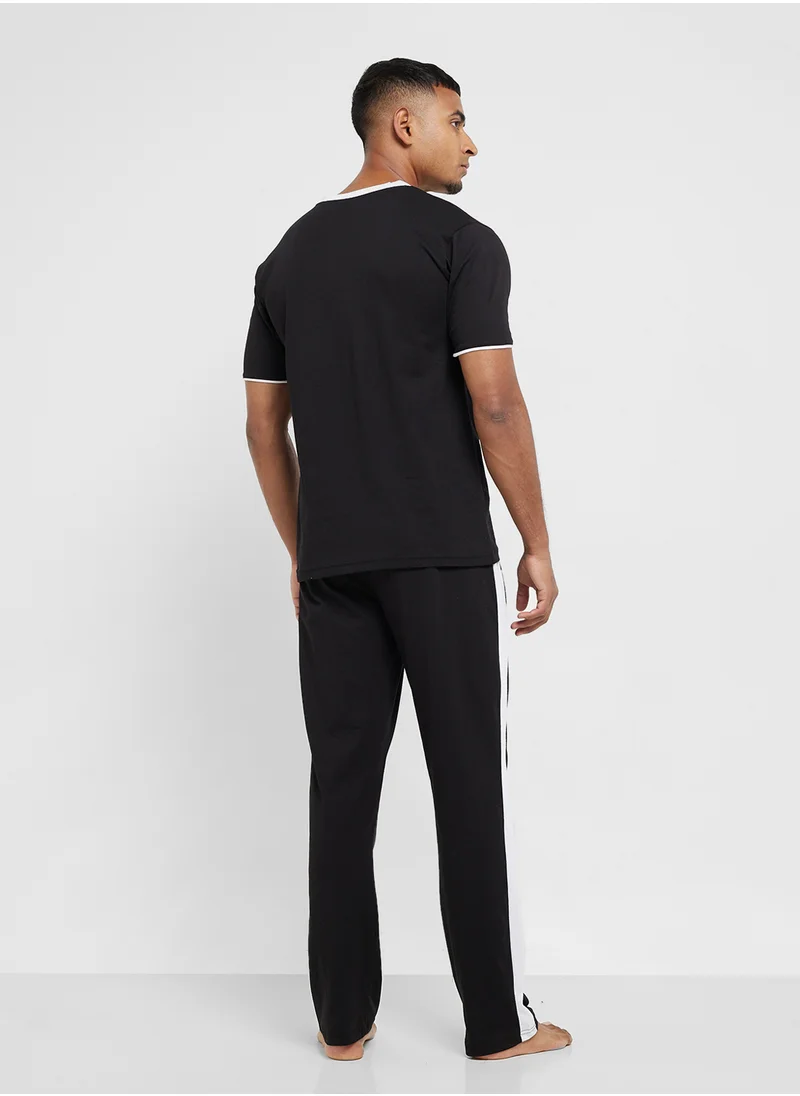 سفنتي فايف Nightwear T-Shirt & Pants Set