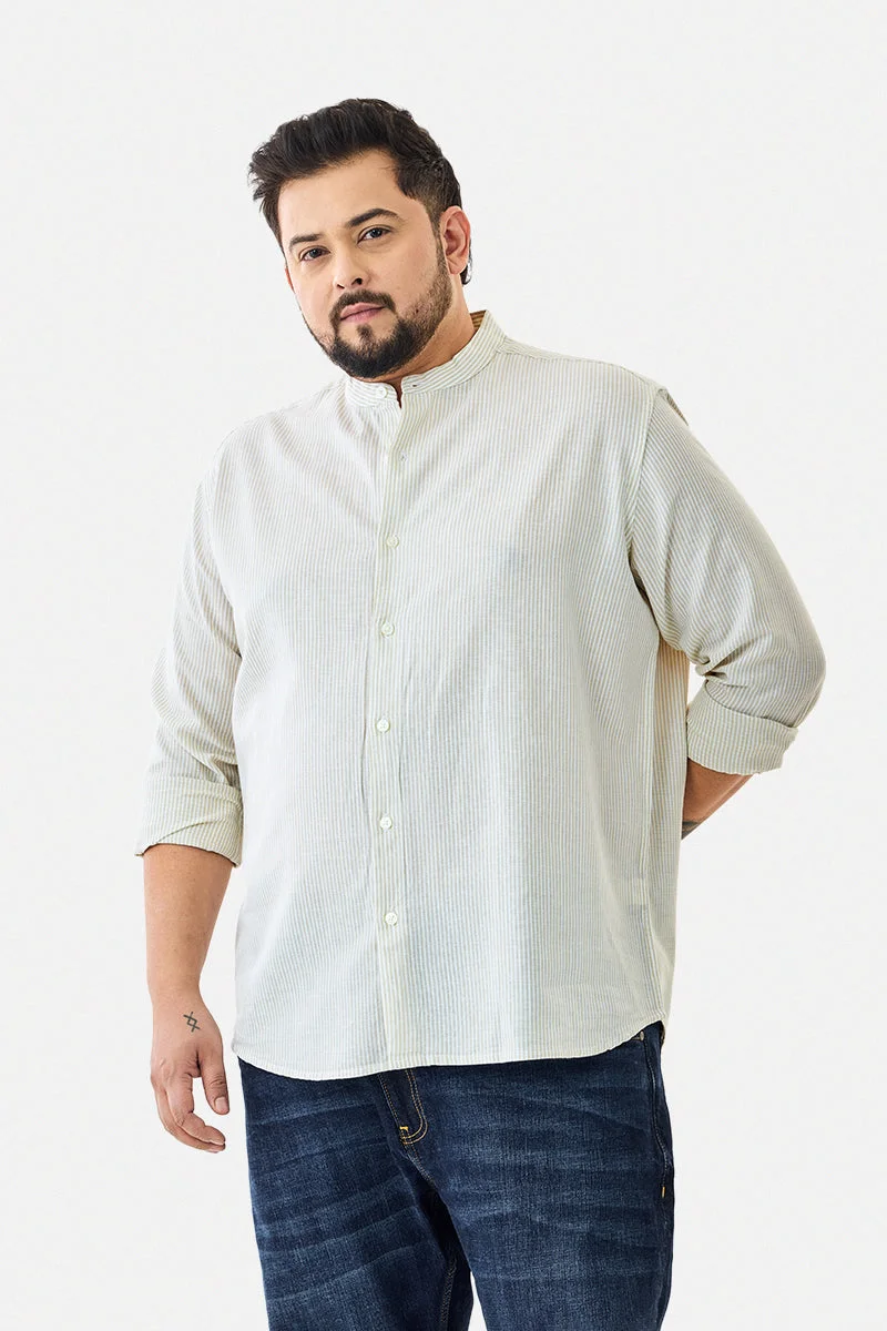 سنيتش قميص كتان مقلم مقاس كبير بياقة ماندرين